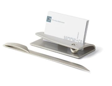 Набор: подставка под визитки и нож канцелярский в  подарочной  упаковке, металл